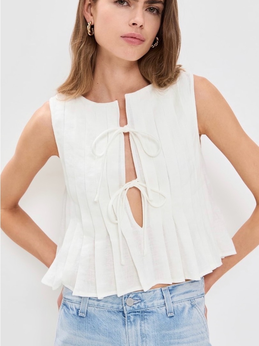 VRG GRL Valeria Linen Top White
